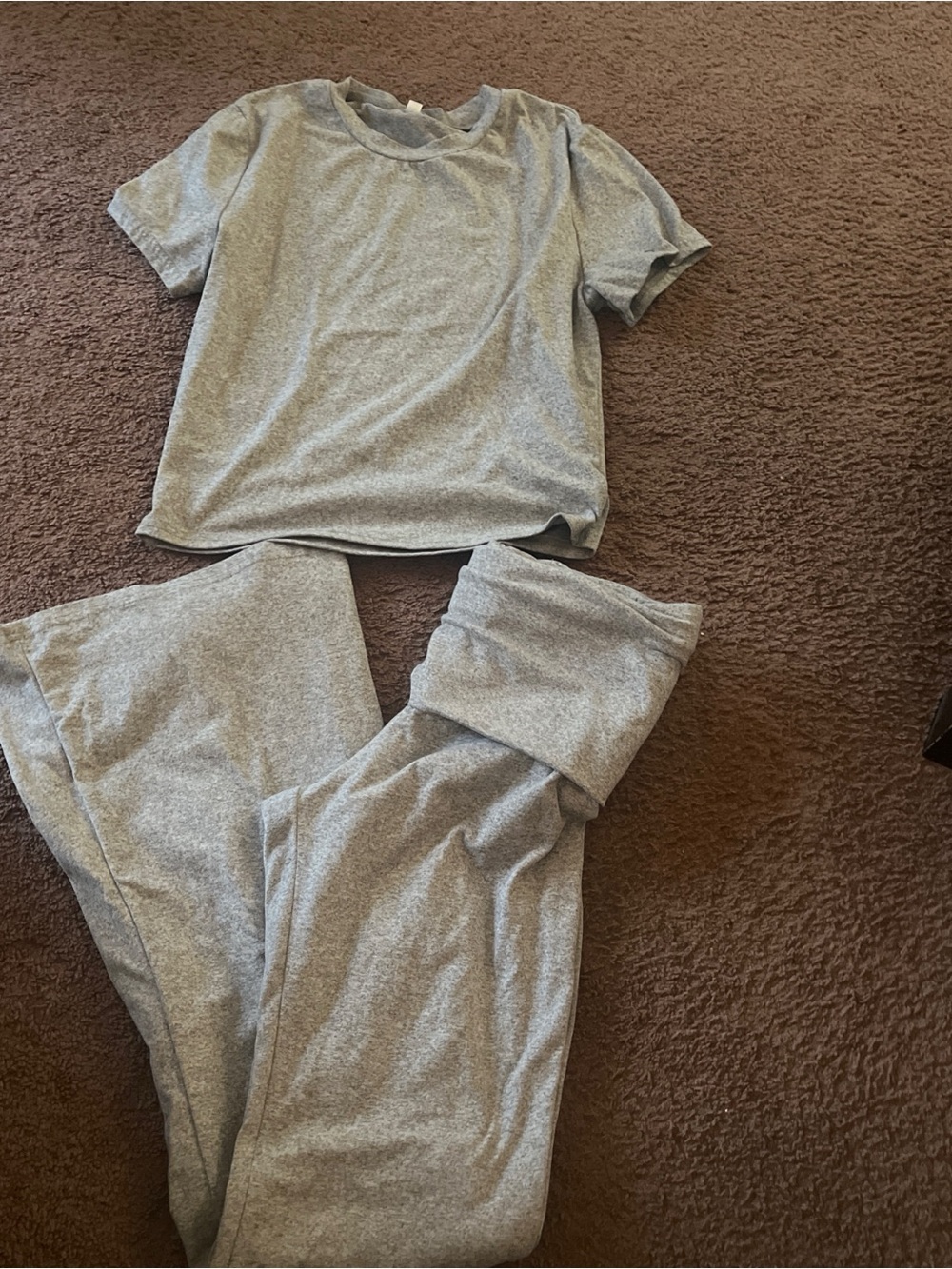 Women’s Two-Piece Lounge Set - Gray
